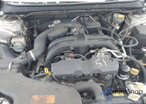 2015 Subaru Legacy 2.5I Premium z USA, uszkodzony, nr VIN 4S3BNAD63F3043530